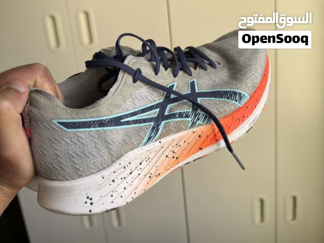 Used in good condition, Asics FF Blast size 43.5 Euro