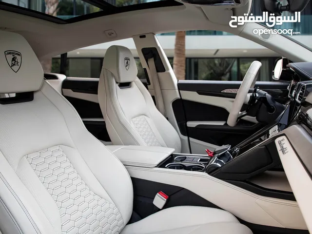 Lamborghini Urus 2022