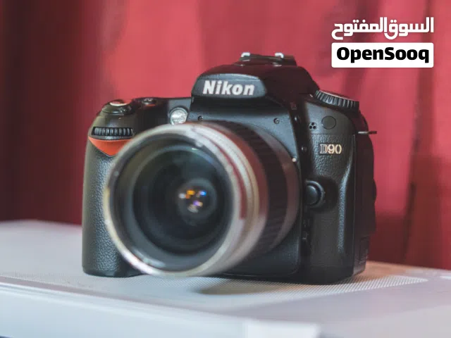 كامرة نيكون d90