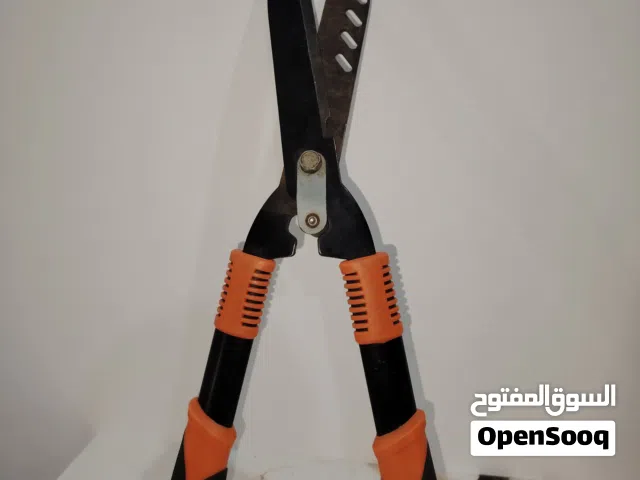 مقص تجميل  حدائق