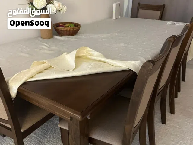 Dino g table with 8 chairs