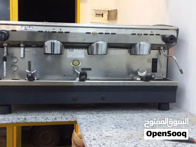 مكنةقهوةرنشلو6مسرفسة اتوماتيك ثلاث روس جاهزةللخدمةانشاءالله