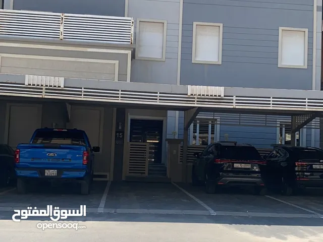 400 m2 2 Bedrooms Apartments for Rent in Al Ahmadi Abu Halifa