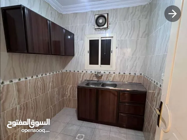 60 m2 2 Bedrooms Apartments for Rent in Jeddah Al Bawadi