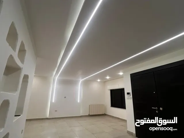 195 m2 3 Bedrooms Apartments for Rent in Amman Um El Summaq