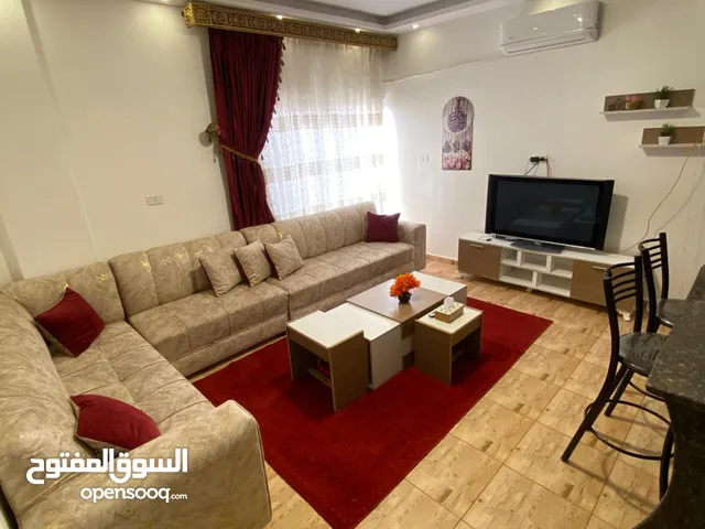 120 m2 3 Bedrooms Apartments for Rent in Zarqa Al Zarqa Al Jadeedeh