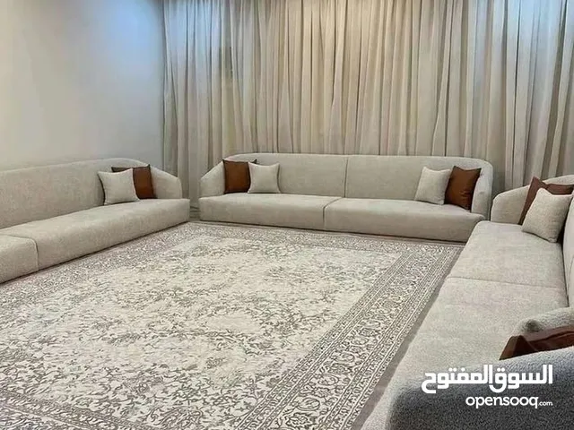 تفصيل جلسات ارضيه ومرتفعه خامه عاليه بسعر المتر الواحد
