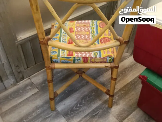 كراسي خشب خيزران