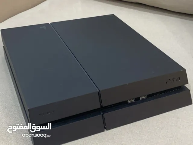 PlayStation 4 PlayStation for sale in Ras Al Khaimah