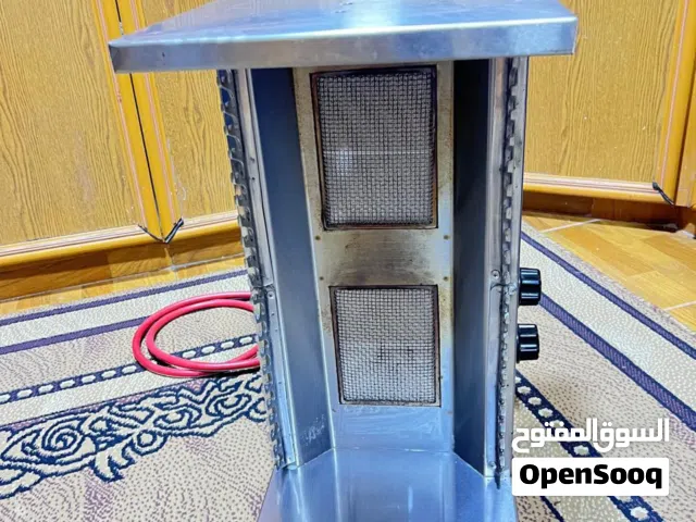 فرن عربي مع شوايه مشاوي وشاورما على الغاز