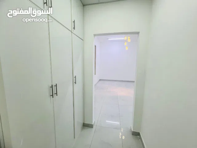 شقة للايجار السنوي في ابوظبي مدينة الرياض