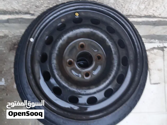 للبيع أربع رنقات حديد قياس 14 أربع براغي