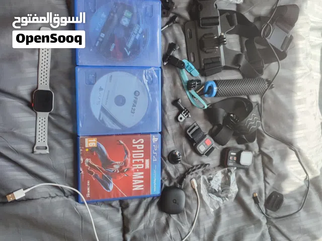 camera and Hawaii fit 3 and sondcore 7 Cd fifa23 Grand trismo 7 and spider man 1