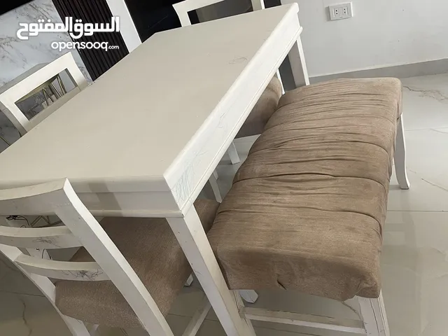 طاولة سفرة خشب زان بحاجة فقط لدهان