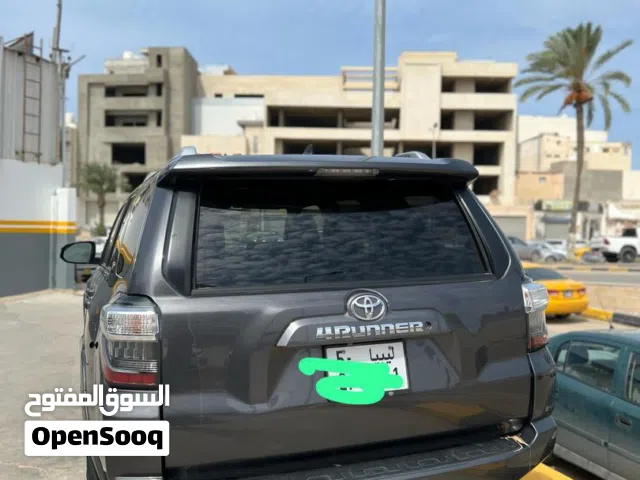 Used Toyota 4 Runner in Tripoli