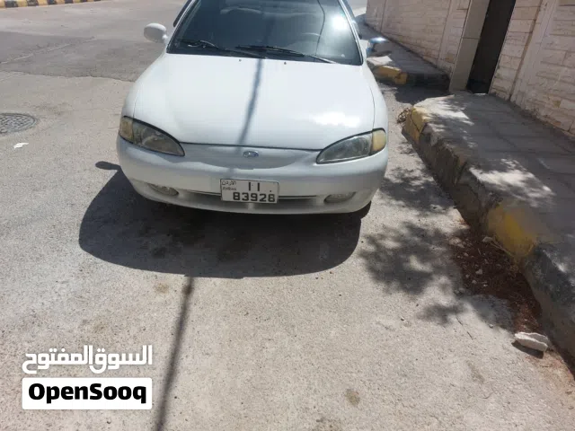 1997 هيونداي افانتي Standard