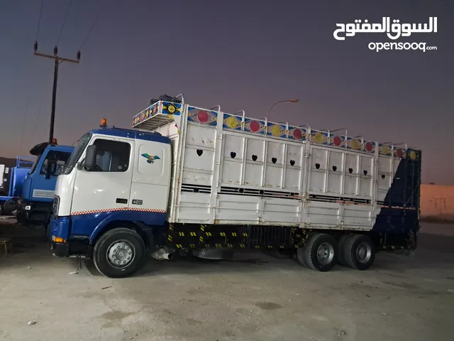 Box Volvo 1995 in Dhofar