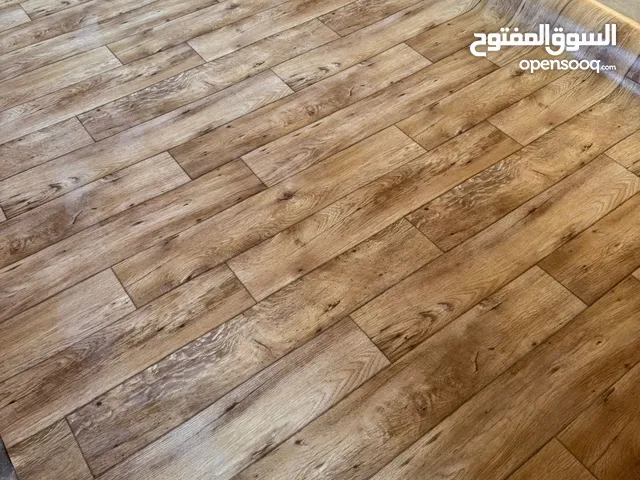 باركيه جلد ارضيات بلجيكي نوعية جداً ممتازة جديد
