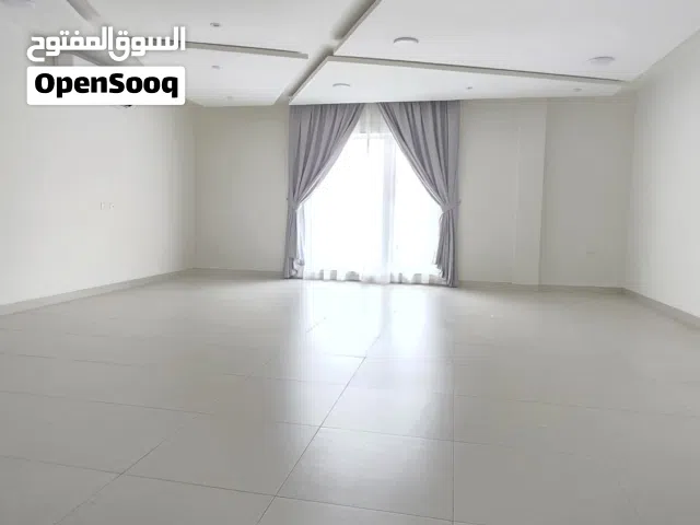للايجار شقه كبيره في الحد مع التكيف والستائر