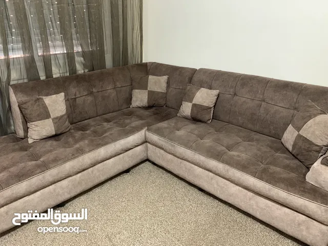 كورنر مستعمل لبيع
