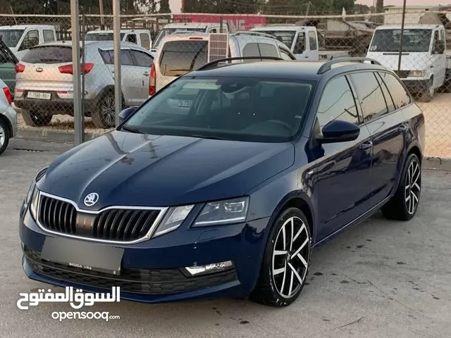 سكودا اكتافيا