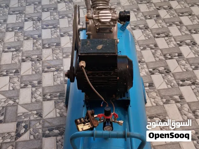 كمبريسر 200لتر ..