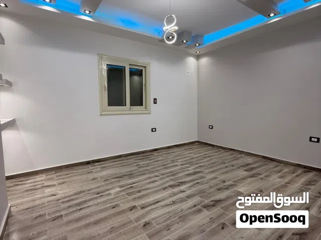 شقه مميزه جانبيه ببلكونه