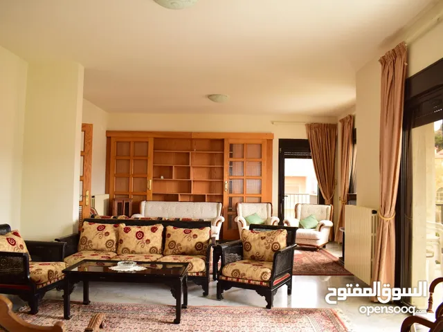 190 m2 3 Bedrooms Apartments for Rent in Matn Baabdat
