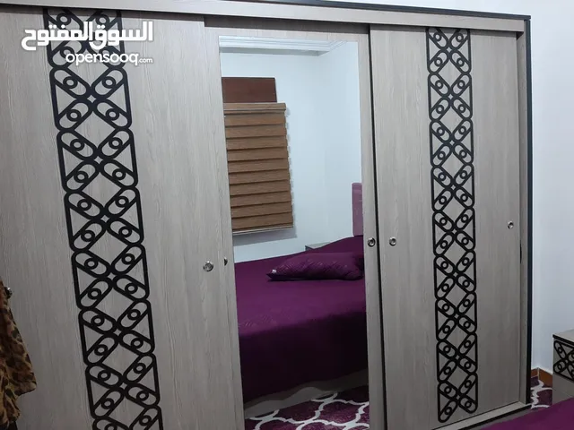 غرفة نوم وكالة للبيع