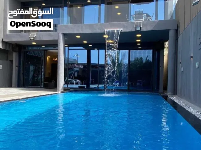 جميع مايختص ببرك السباحة الجاكوزي