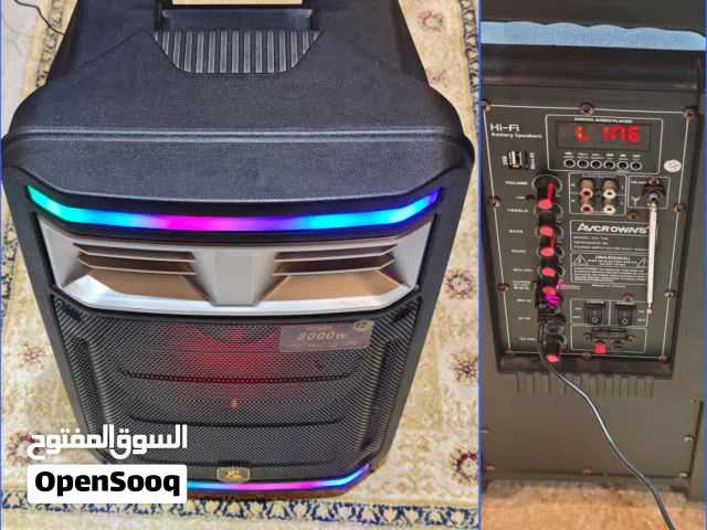 سماعة شبه جديدة بلوتوث حجم كبير وصوتها واضح وقوي