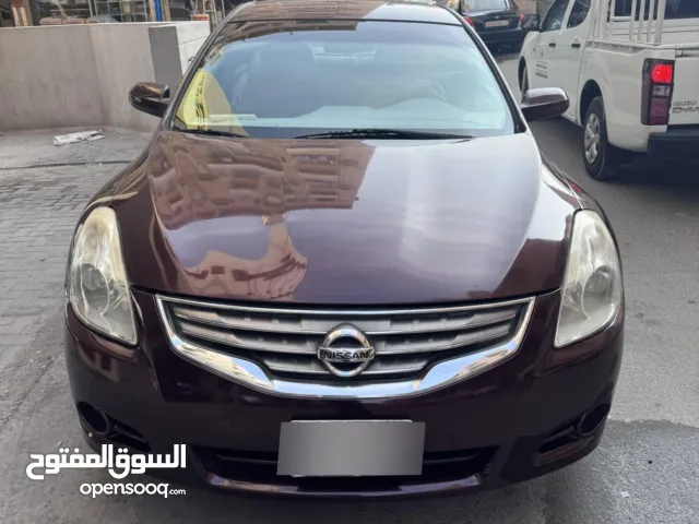 2012, نيسان, التيما, SL