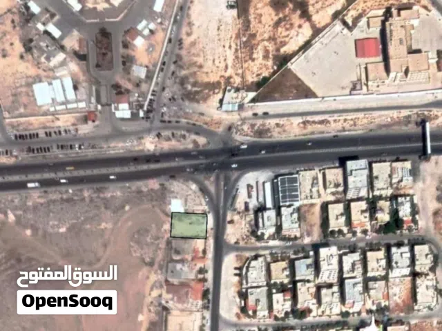 572 متر تنظيم ب علي شارع 30 علي الاشارة قرب ضاحية المدينة المنورة