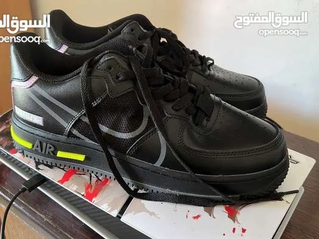 Nike Air Force 1 x D/MS/X limited edition