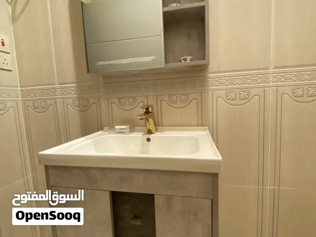 مغسلة حمام نظيفة جدا