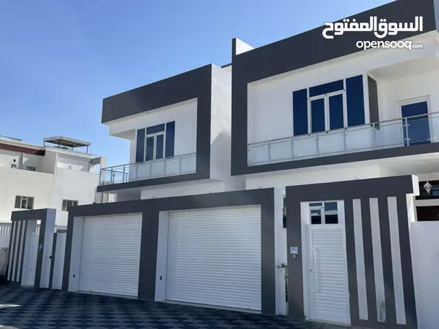 520 m2 More than 6 bedrooms Townhouse for Rent in Muscat Al Mawaleh