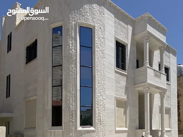 580 m2 More than 6 bedrooms Villa for Sale in Amman Al Bnayyat