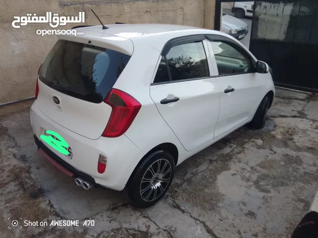 سيارة كيا بيكانتو 2015 هاتشباك نظيفة مرخصة مع كامل المواصفات الأصلية