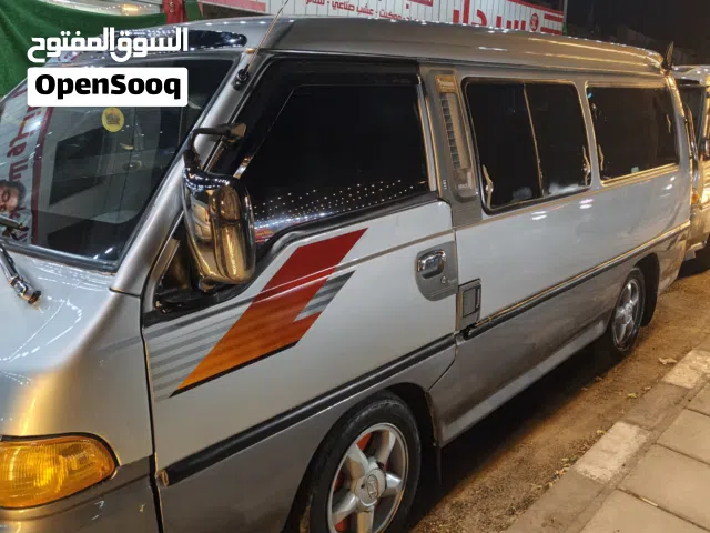 2001 Hyundai H 100