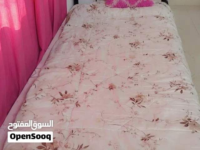 اثاث للبيع