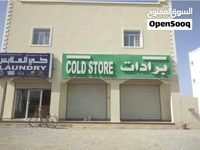 استوديو ومحلات للإيجار في بركاء بالقرب من السوادي Studios and shops for rent in Barka near Al-Suwadi