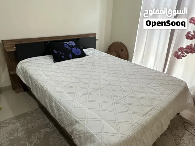 King bed with a mattress