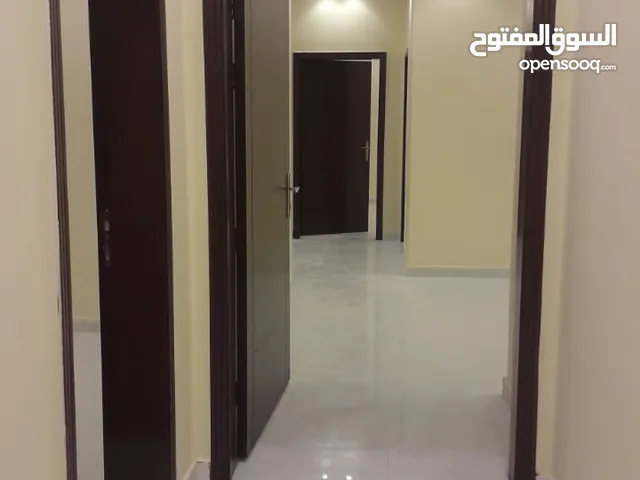 250m2 4 Bedrooms Apartments for Rent in Jeddah Riyadh