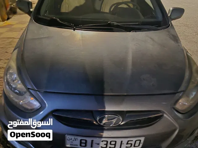 2013 Hyundai Accent Standard