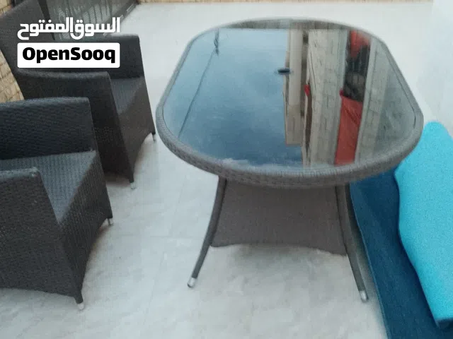 طاولات خارجية للمنزل