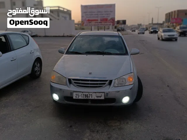 2004 Kia Cerato Standard