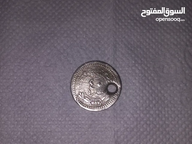 عملة قديمة أصلية لأكثر من 100 عام