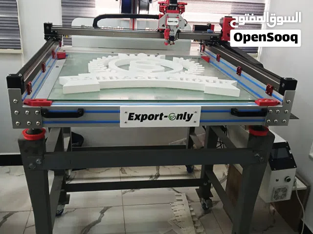 إعلان بيع ماكينة طباعة 3D متخصصة في صناعة الأحرف والديكورات
