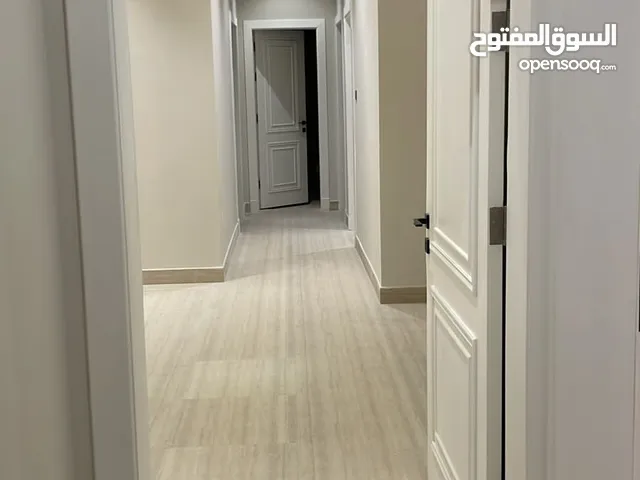 160 m2 4 Bedrooms Apartments for Rent in Al Riyadh Ishbiliyah