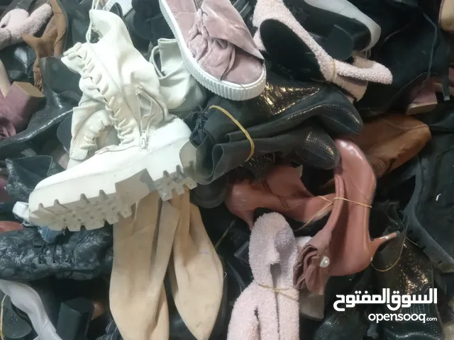 44 Sport Shoes in Amman